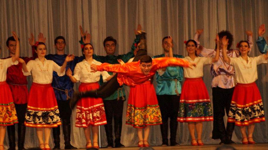 Garni Dance Ensemble